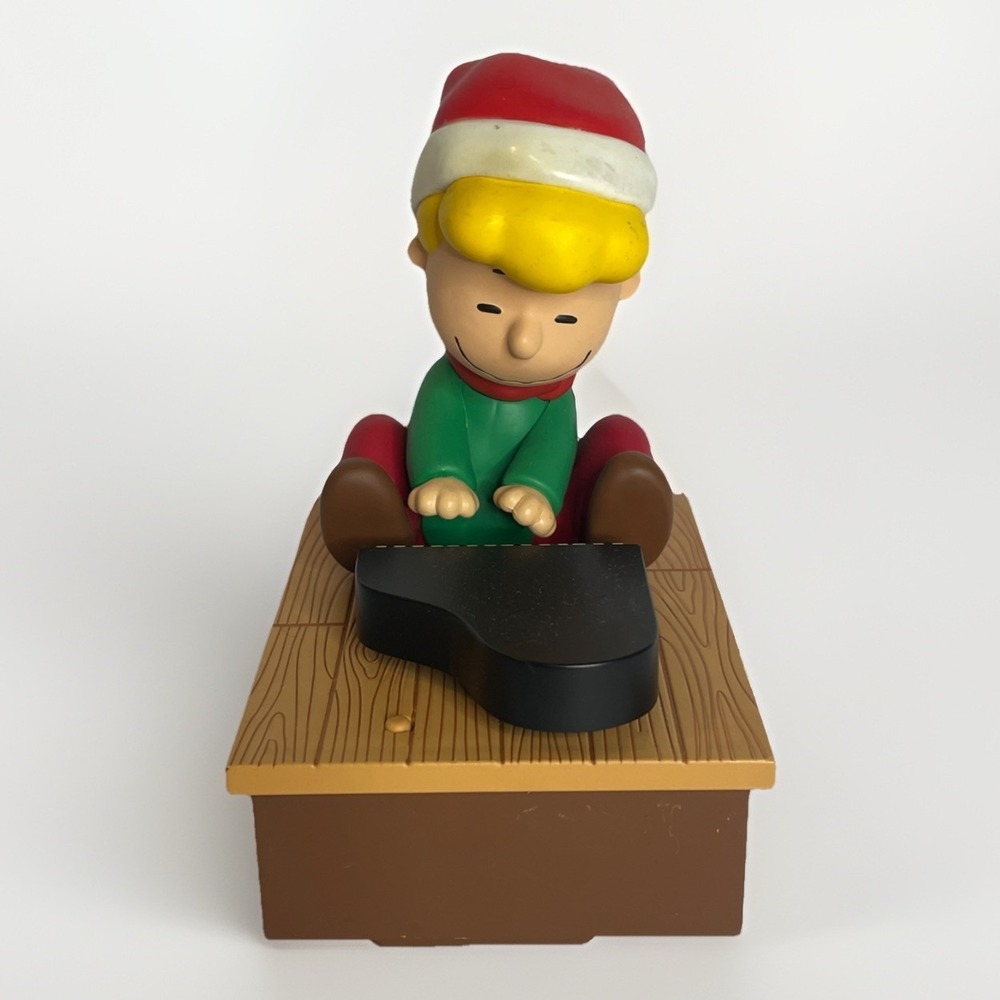 Hallmark wireless Peanuts‎ Band Schroeder - not working. Christmas Ornament